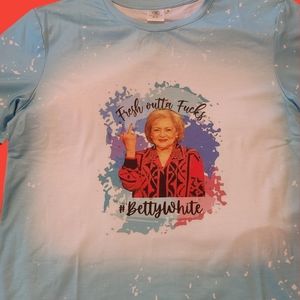 T shirts betty white